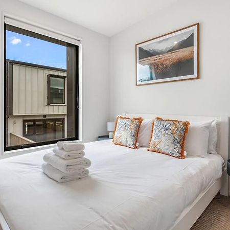 Fresh & Sleek Grey Lynn Unit With Private Patio Apartment Auckland Exterior photo